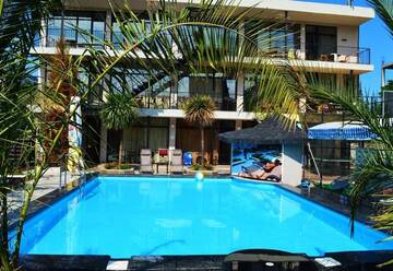 Hotel Amigo I